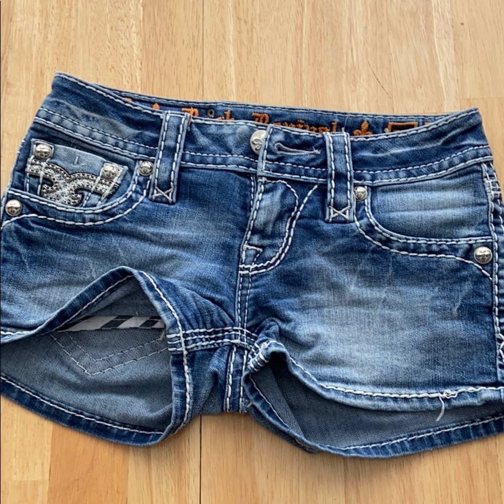 Rock revival short 23